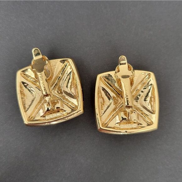 Trifari Vintage Clip on Earrings Gold Toned Black Enamel Rhinestone Square X - Picture 8 of 11